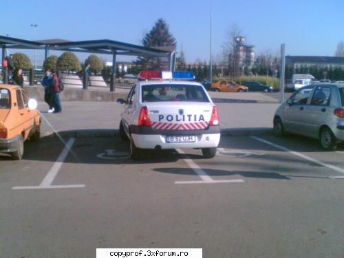 asta precis a fost o �nscenare !!!! :uimit:  :uimit:  :rusine:  :rusine: cu comentarii !!!